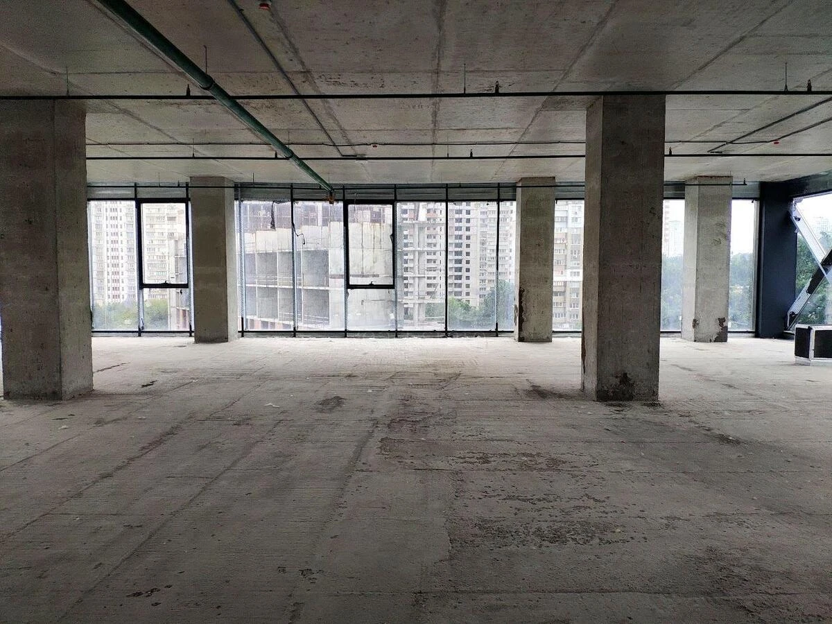 Office vul. Stusa Vasylja 35Б, 600m2701719