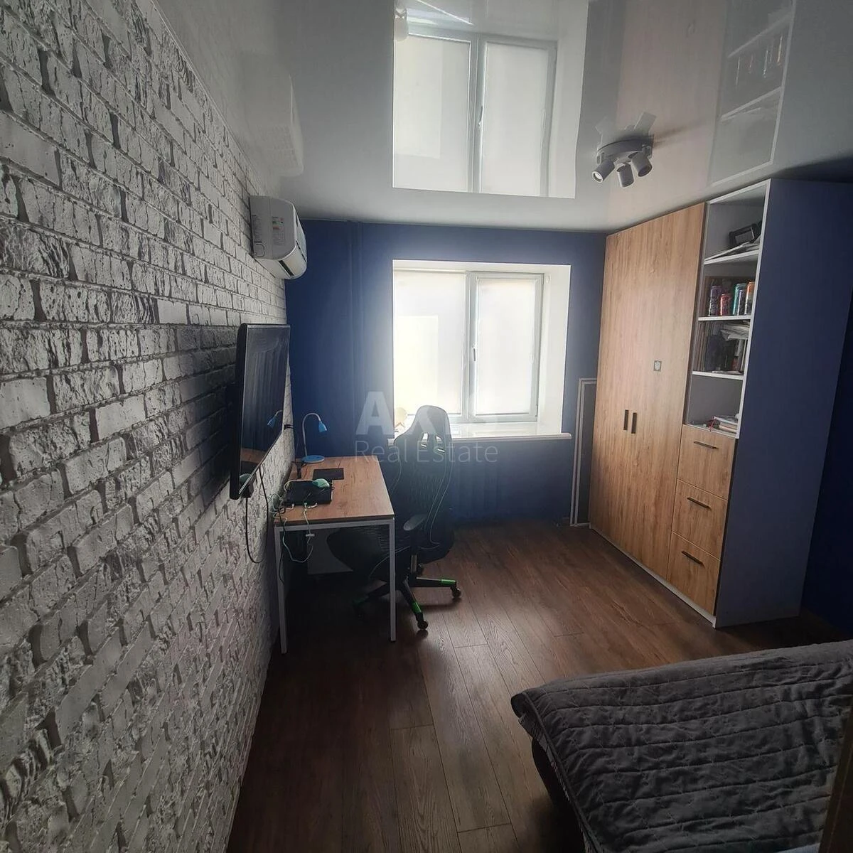 3k apartment vul. Olevs'ka 3Б706621