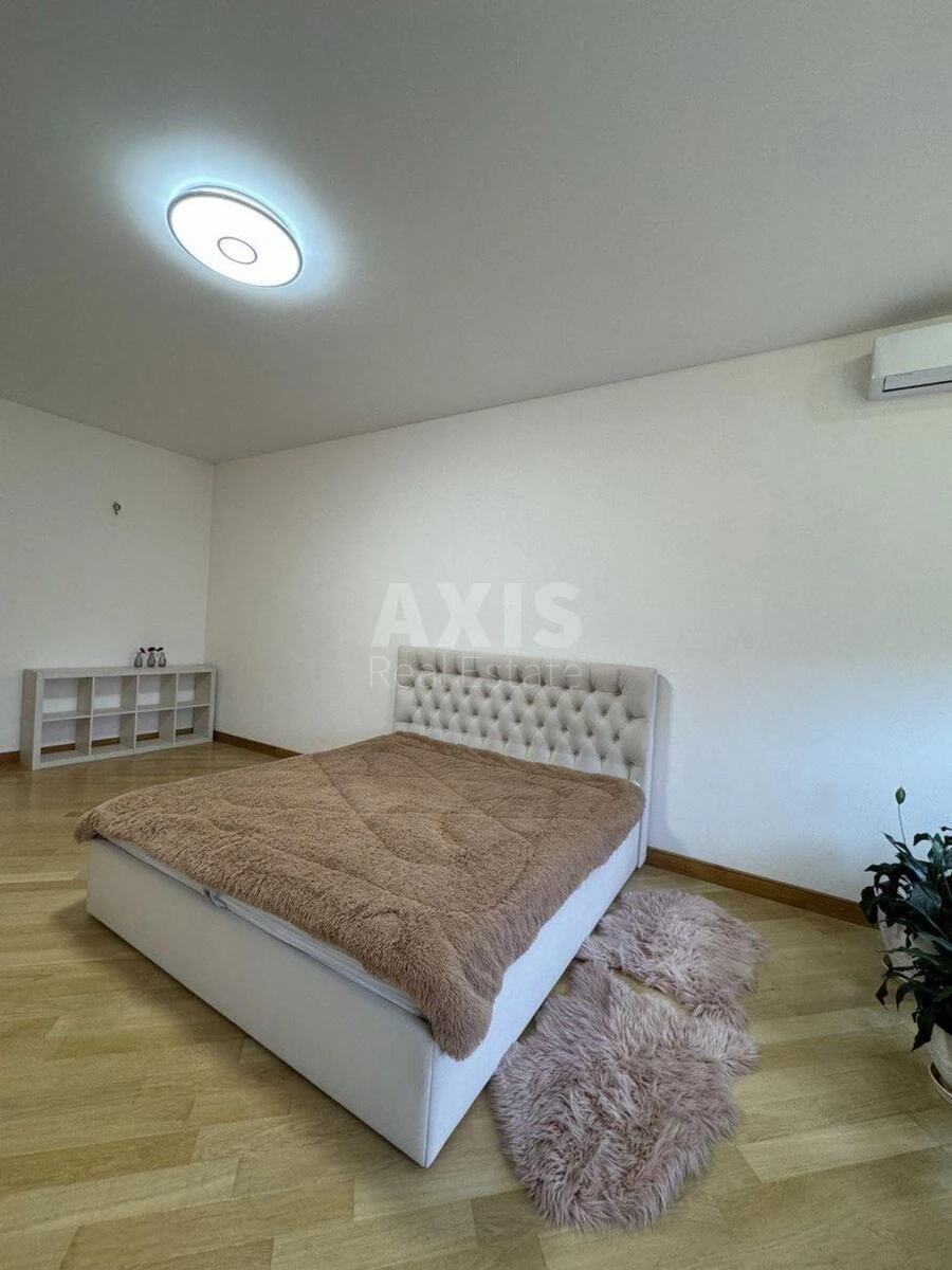 3k apartment vul. Dmytrivs'ka 66А675273