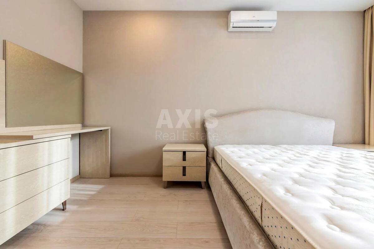 3k apartment nab. Dniprovs'ka 14703282