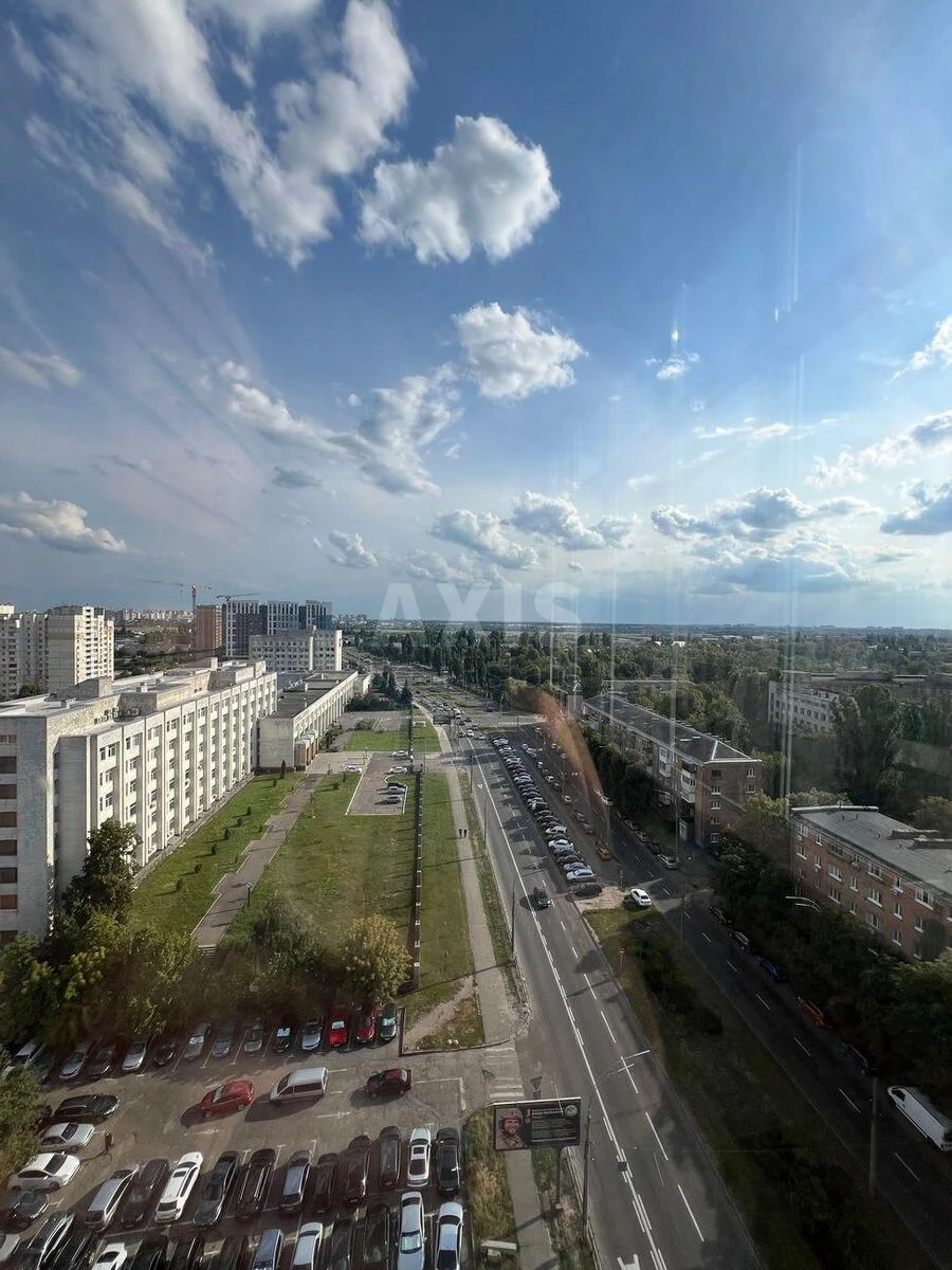 3k apartment vul. Svyatoslava Khorobroho 7638613