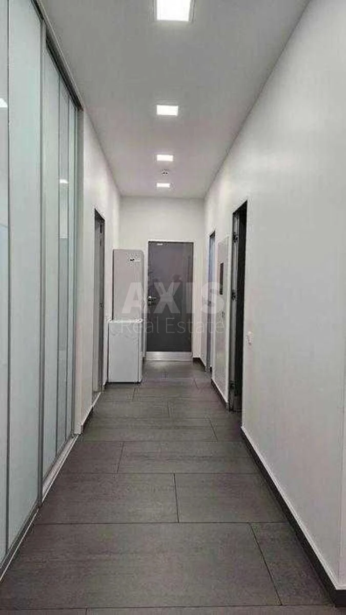 Office bul. Lesi Ukrai'nky 7Б, 265m2719816