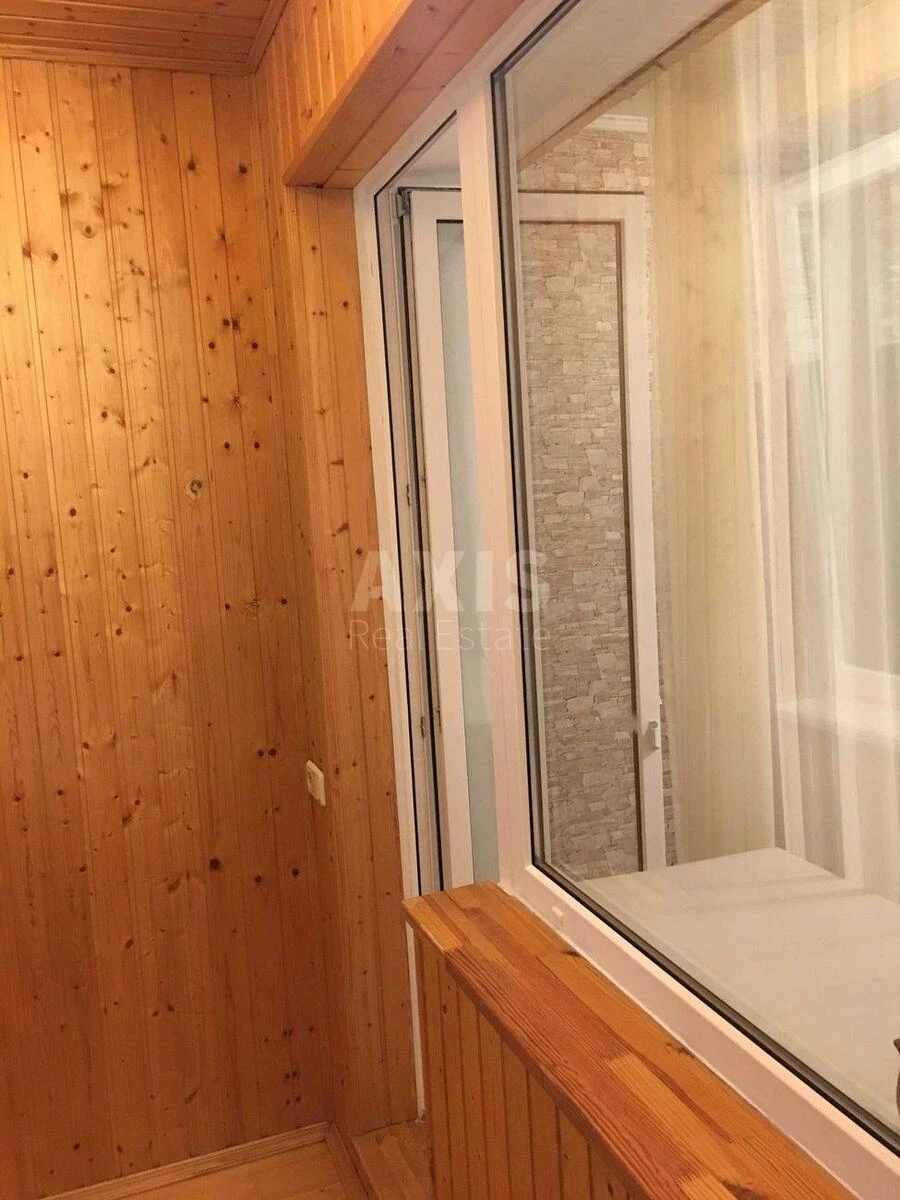 3k apartment vul. Ahmatovoi' Anny 137097914