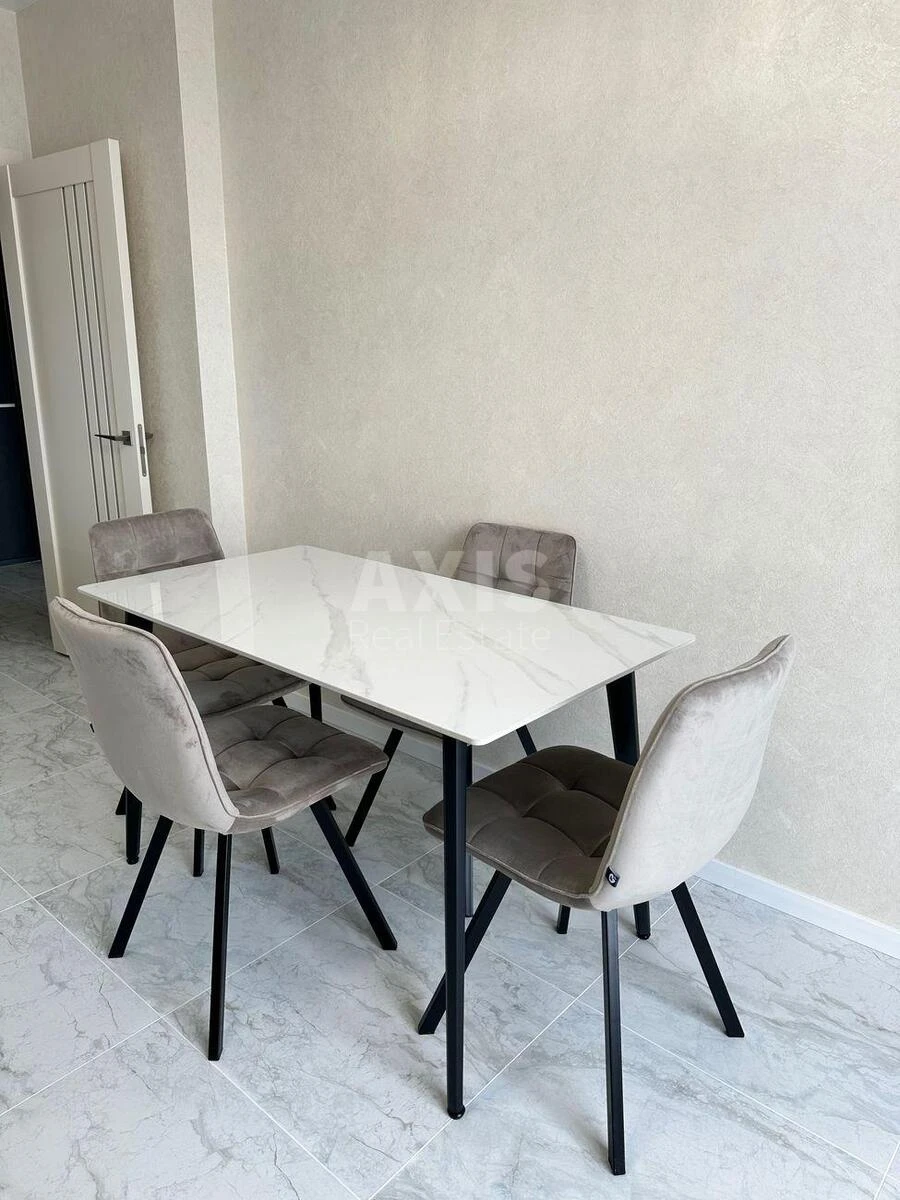 1k apartment pr-t Stepana Bandery 32Д706833