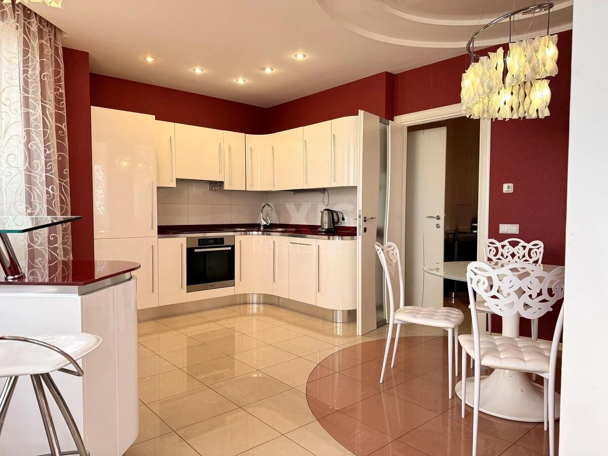 3k apartment vul. Geroi'v Oborony 10А67677