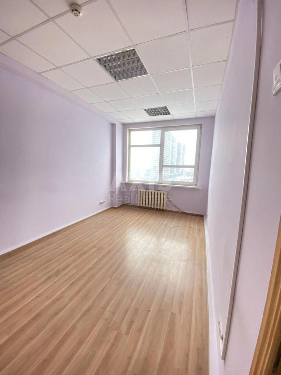 Office vul. Sverstjuka Jevgena 23, 234m26791911