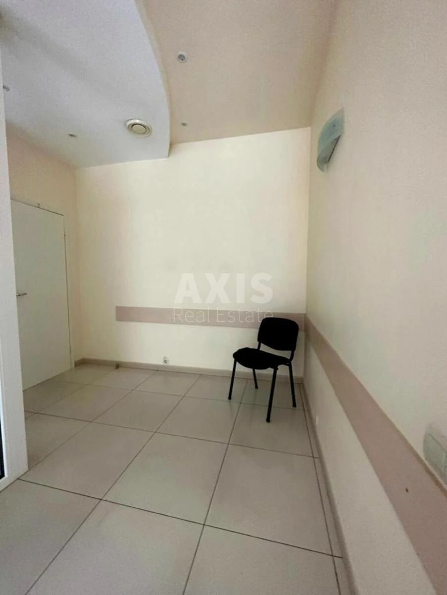 Объект торговли пр-т Григоренко Петра 13Б, 70м26263412