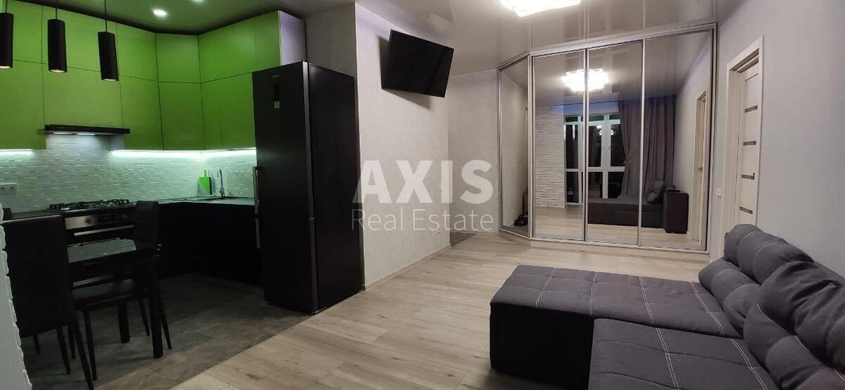 1k apartment vul. Sokal's'ka 5482360