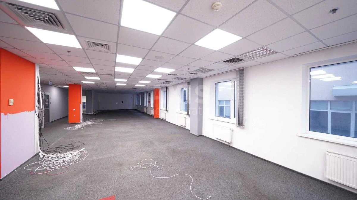 Office vul. Fizkul'tury 28, 1400m2698185