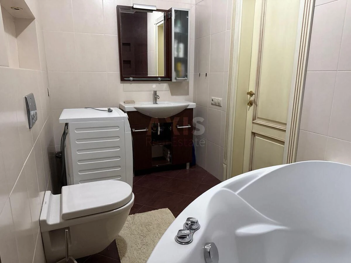 2k apartment vul. Shums'kogo Jurija 1Б6960611