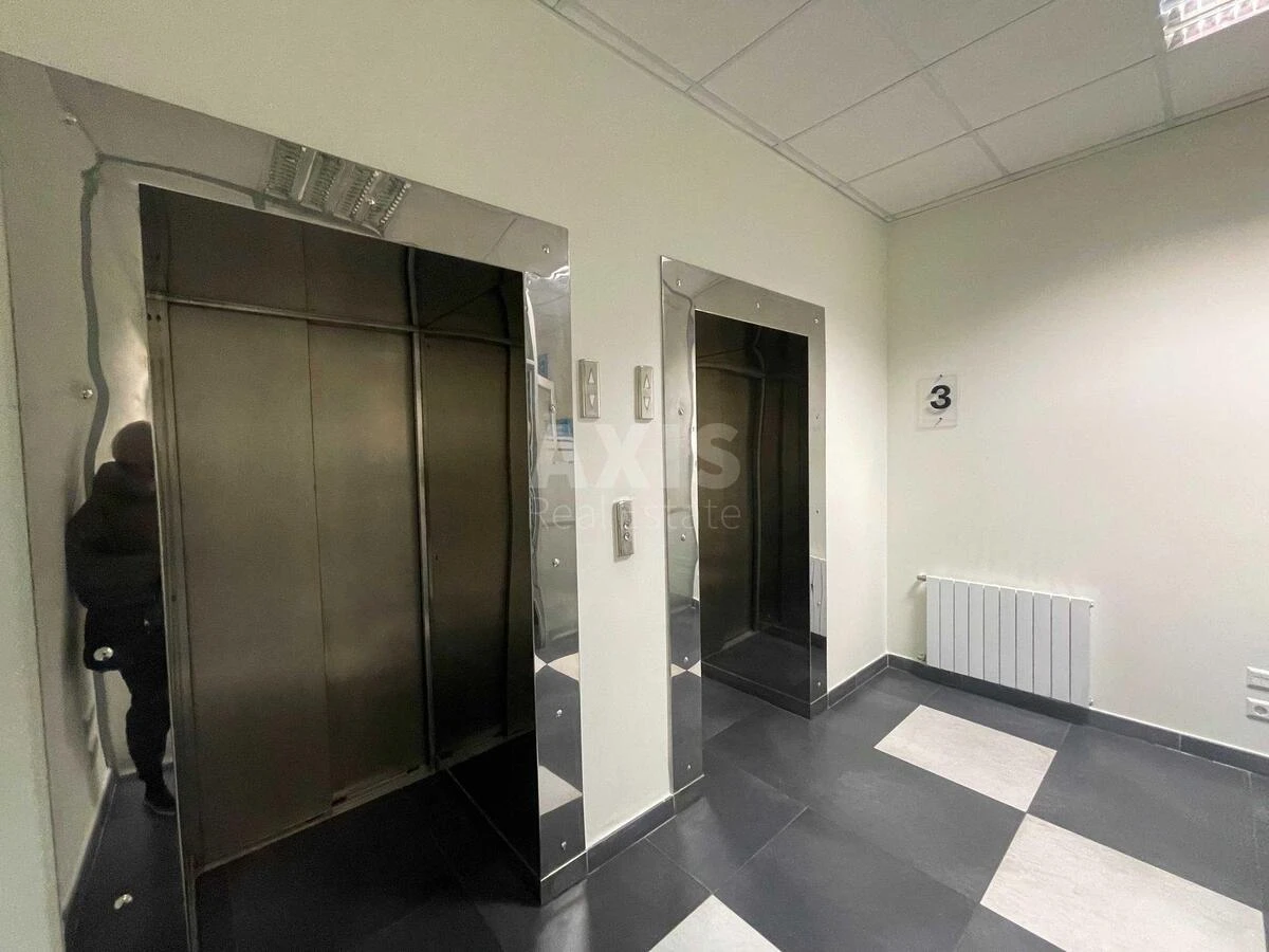 Офис бул. Николая Михновского 19, 520м2618893