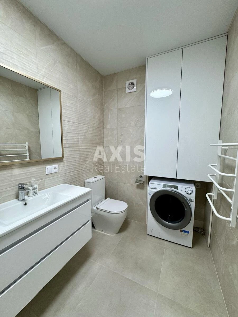 2k apartment nab. Dniprovs'ka Eighteen B589784