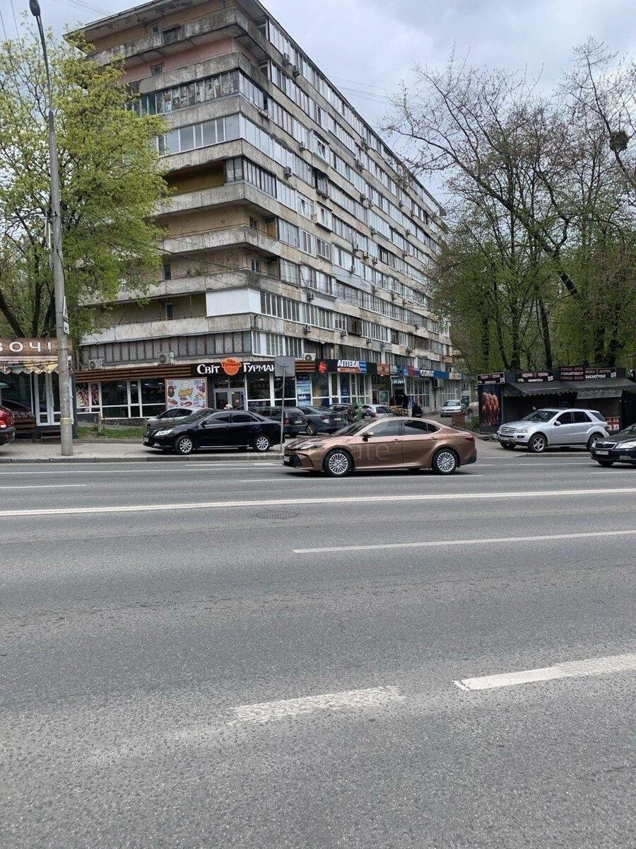 Trade object vul. Vasyl'kivs'ka 6, 52m2675680