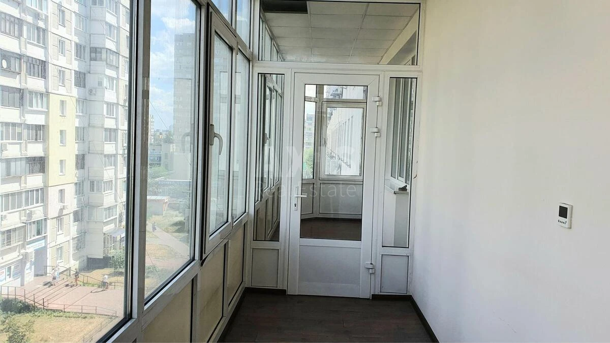 Office vul. Rudenko Larysy 6А, 204m2604105