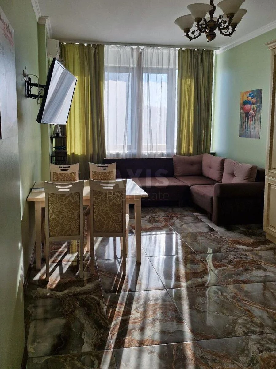 2k apartment nab. Dniprovs'ka 14659081