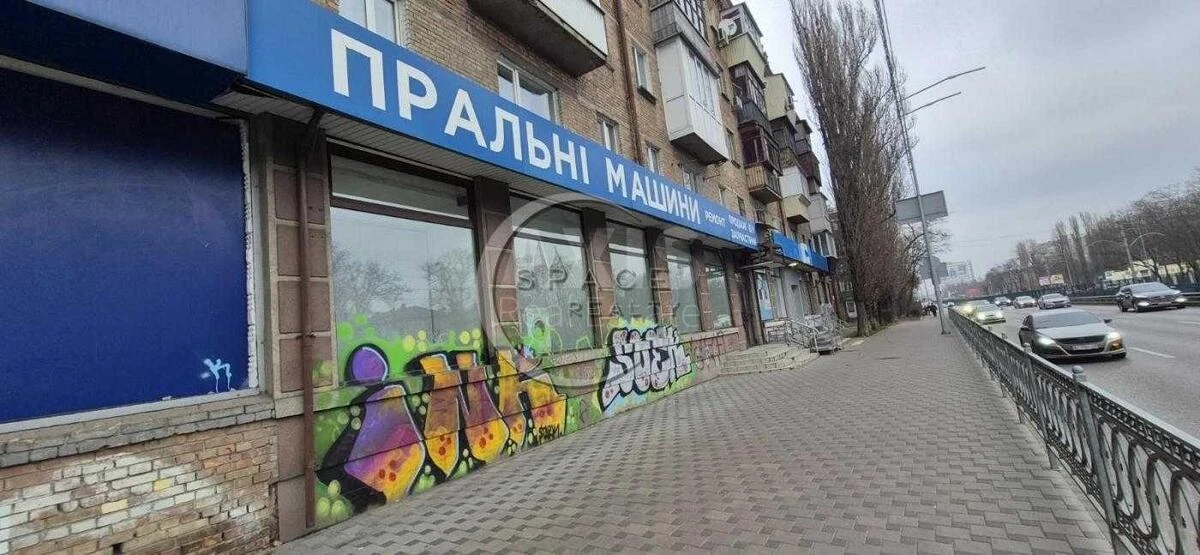 Объект торговли пр-т Любомира Гузара 38/57, 279м2719561