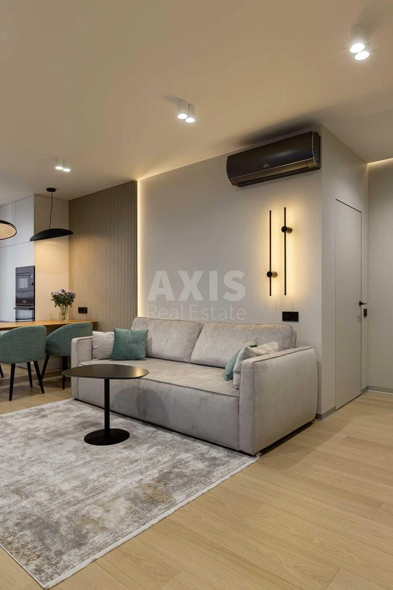 3k apartment vul. Saljutna 2Б673052