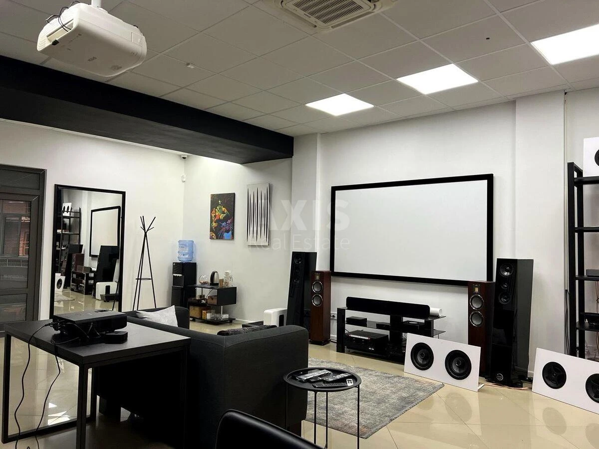 Office vul. Jevgena Konoval'cja 36Д, 45m2658541