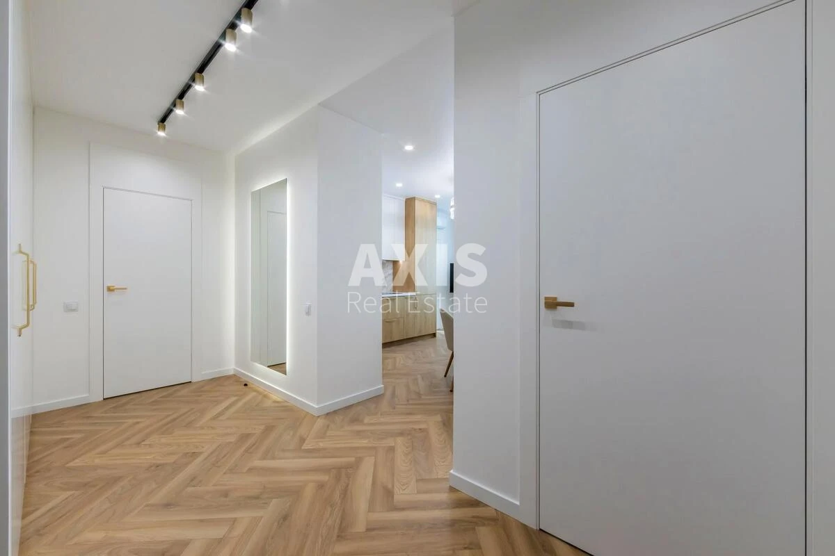 2k apartment vul. Voskresens'ka 2A7022117