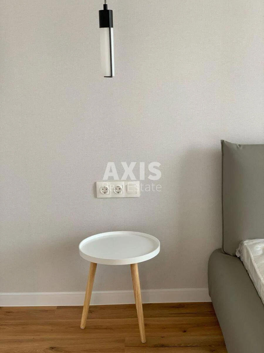 2k apartment pr-t Berestejskij 426022610