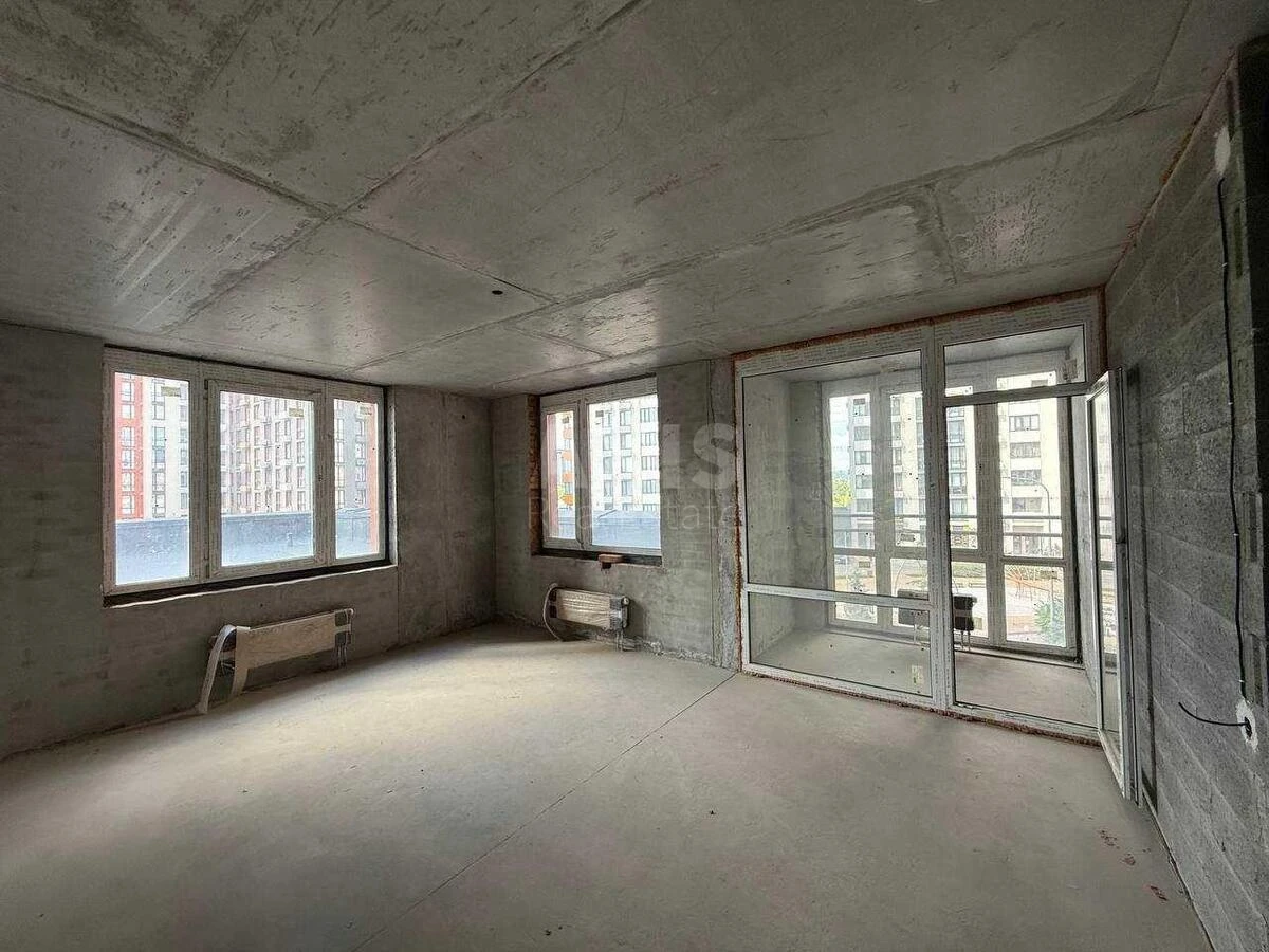 3k apartment nab. Dniprovs'ka 18712584