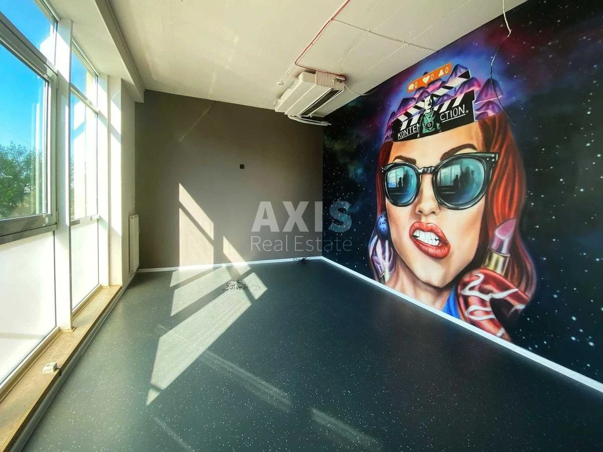 Office vul. Zvirynec'ka 59, 226m230695