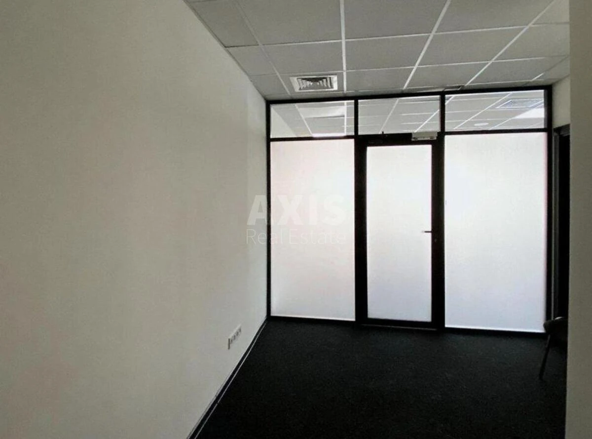 Office vul. Sichovyh Stril'civ 50, 123m2653761