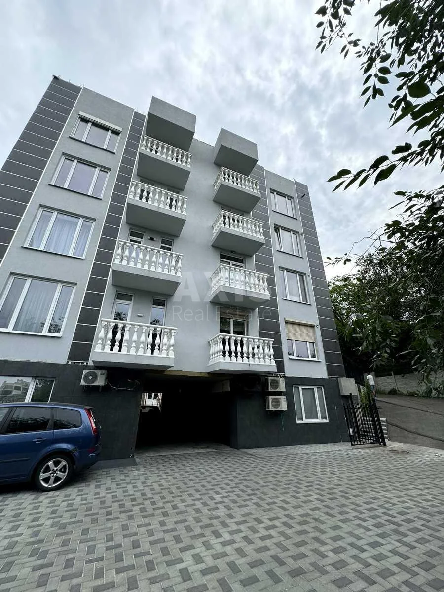 Офіс вул. Доватора Генерала 2А, 120м2
