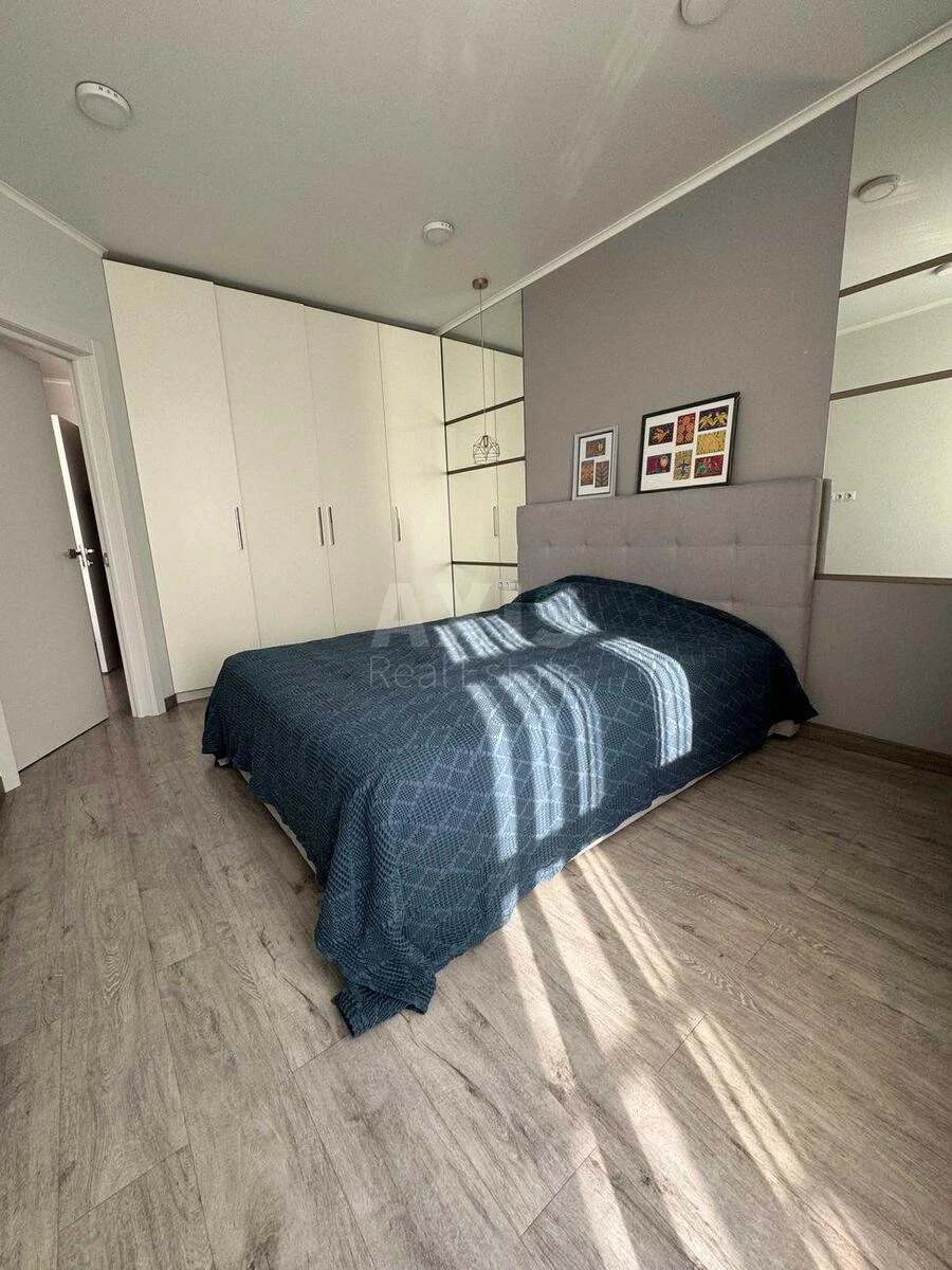 2k apartment vul. Lypkivs'kogo Vasylja Mytropolyta 37Б642995