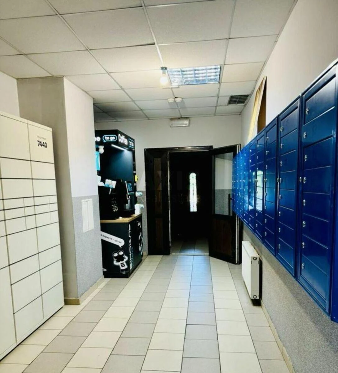 2k apartment vul. Urlivs'ka 23А510668