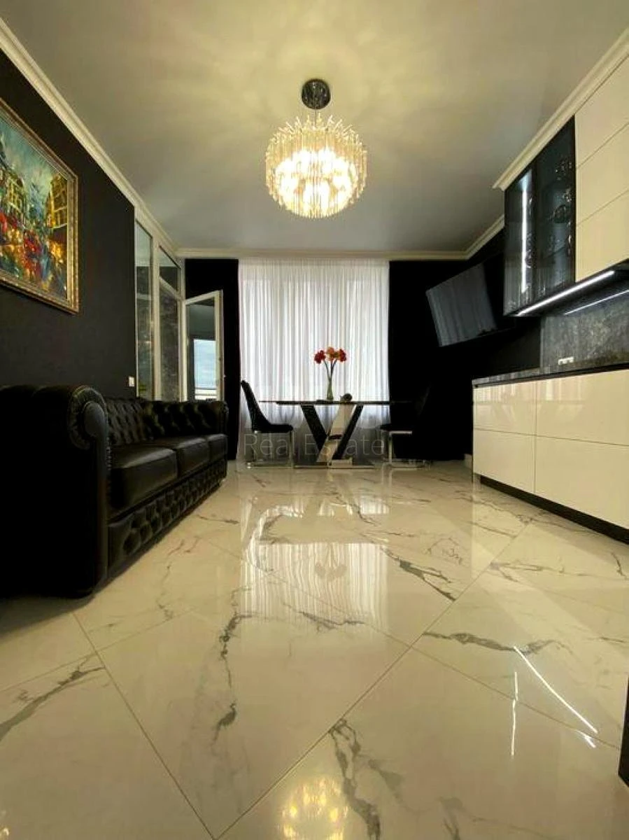 2k apartment nab. Dniprovs'ka 20А703890
