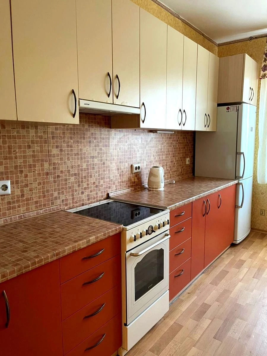 2k apartment vul. Urlivs'ka 34680010