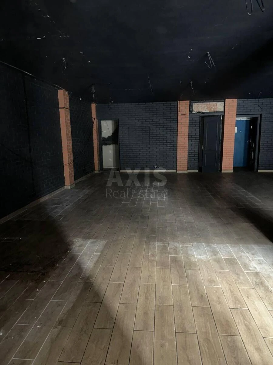 Объект торговли пер. Брест-Литовский 100, 120м26131312