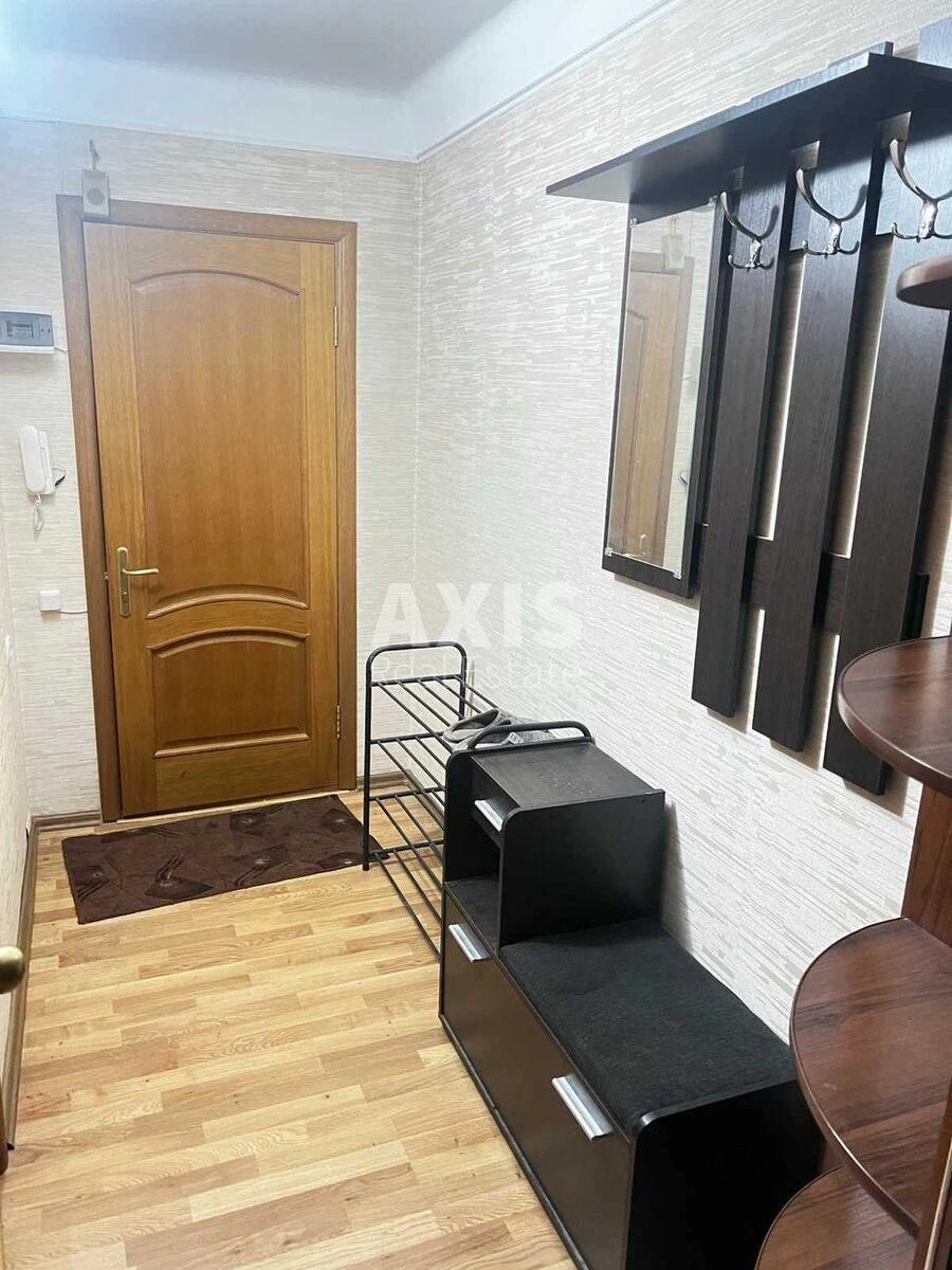 1k apartment vul. Baumana Twenty amps6457911