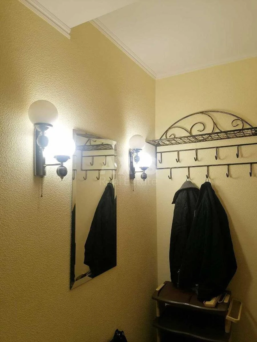 2k apartment vul. Burmystenka 3643698