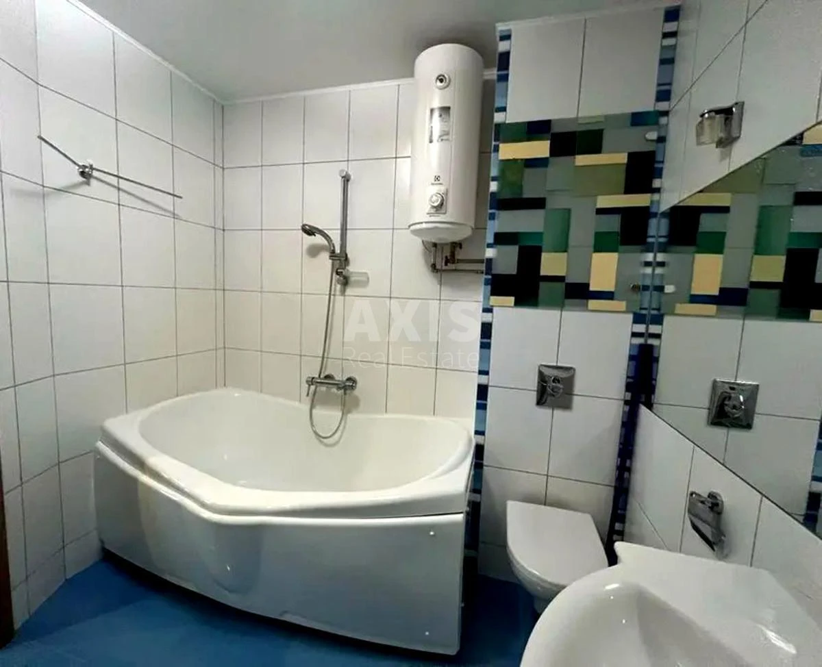 2k apartment vul. Saperno-Slobids'ka 226447812