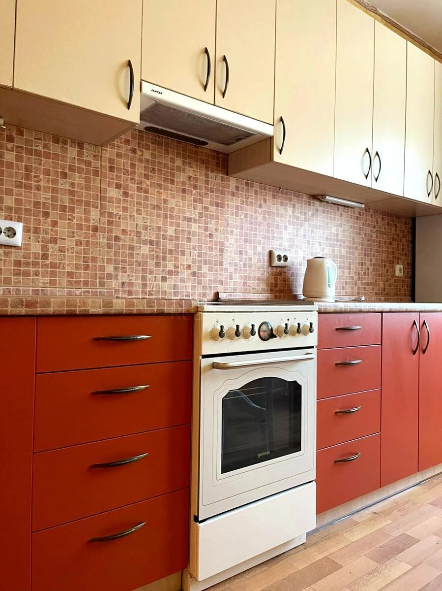 2к квартира ул. Урловская 34680011
