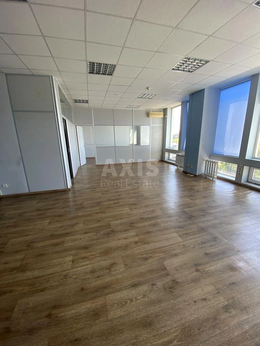 Office vul. Lypkivs'kogo Vasylja Mytropolyta 45, 140m2680081