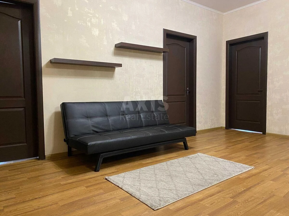 3k apartment vul. Ahmatovoi' Anny 137097917