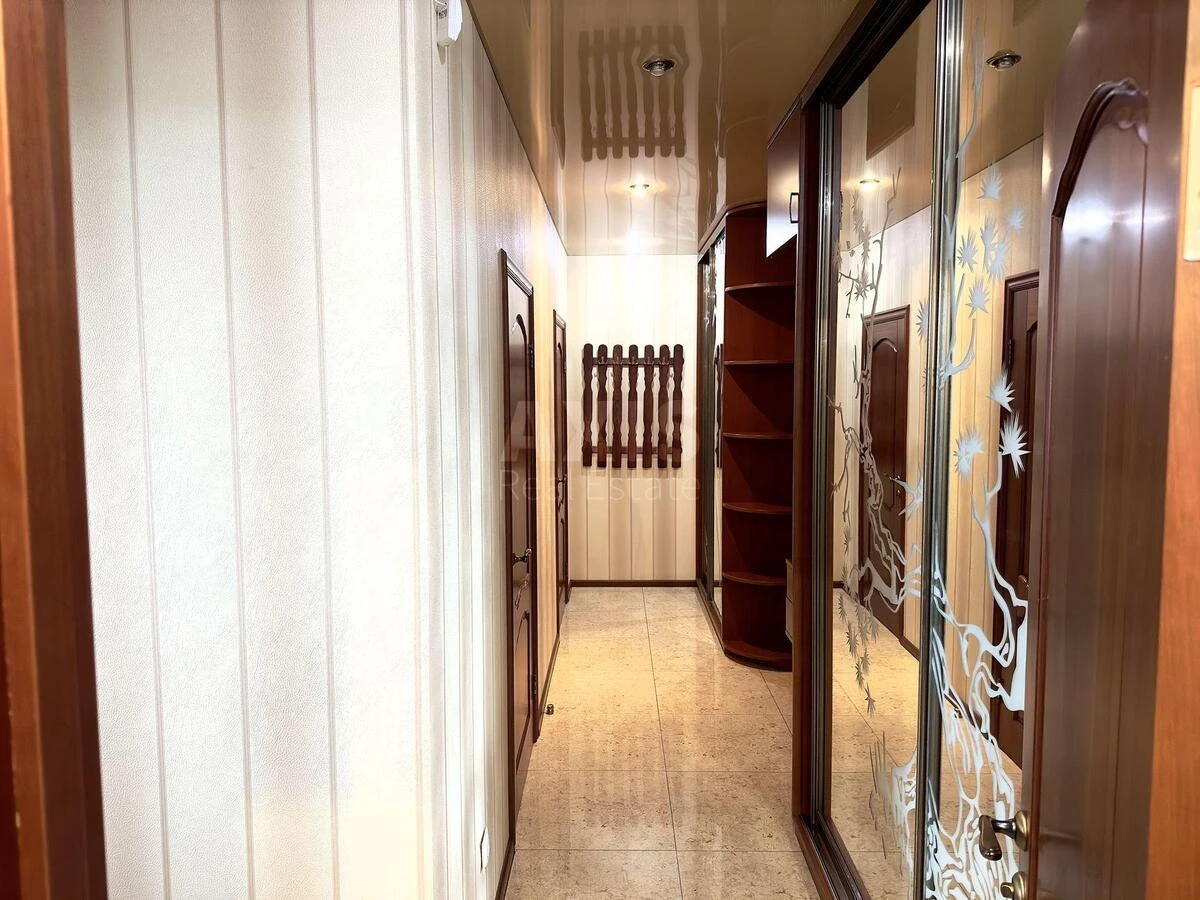 2k apartment vul. Naumova Generala 66475951