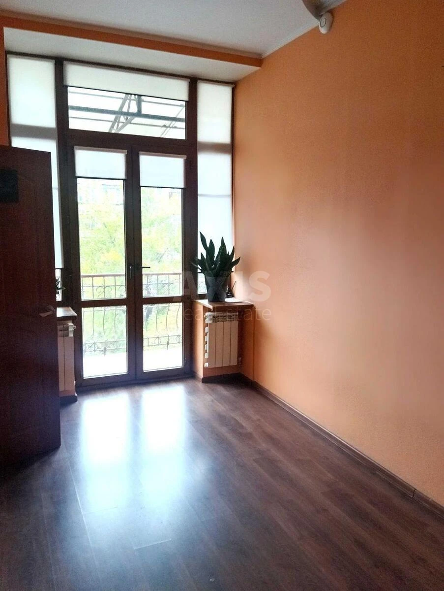 Office vul. Predslavyns'ka 30, 390m2699622
