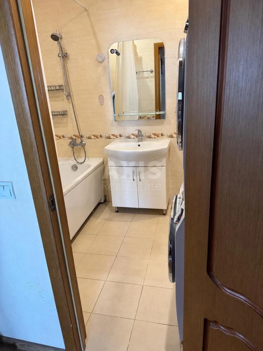 3k apartment pr-t Glushkova Akademika 9Г7163311