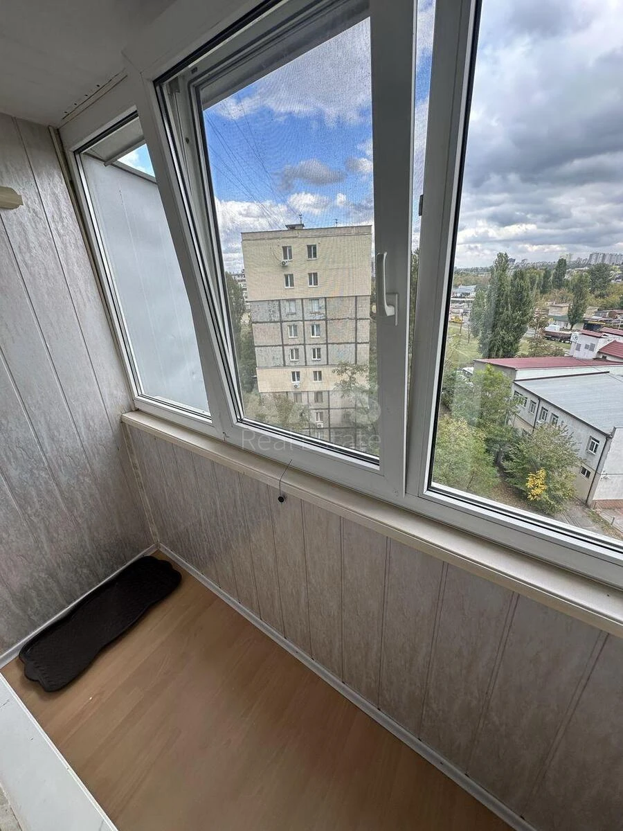 3k apartment vul. Bereznjakivs'ka 306428512