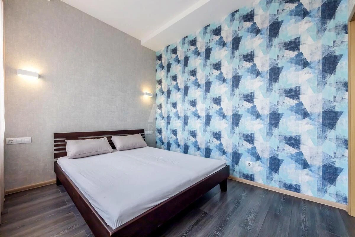 3k apartment nab. Dniprovs'ka 14703286