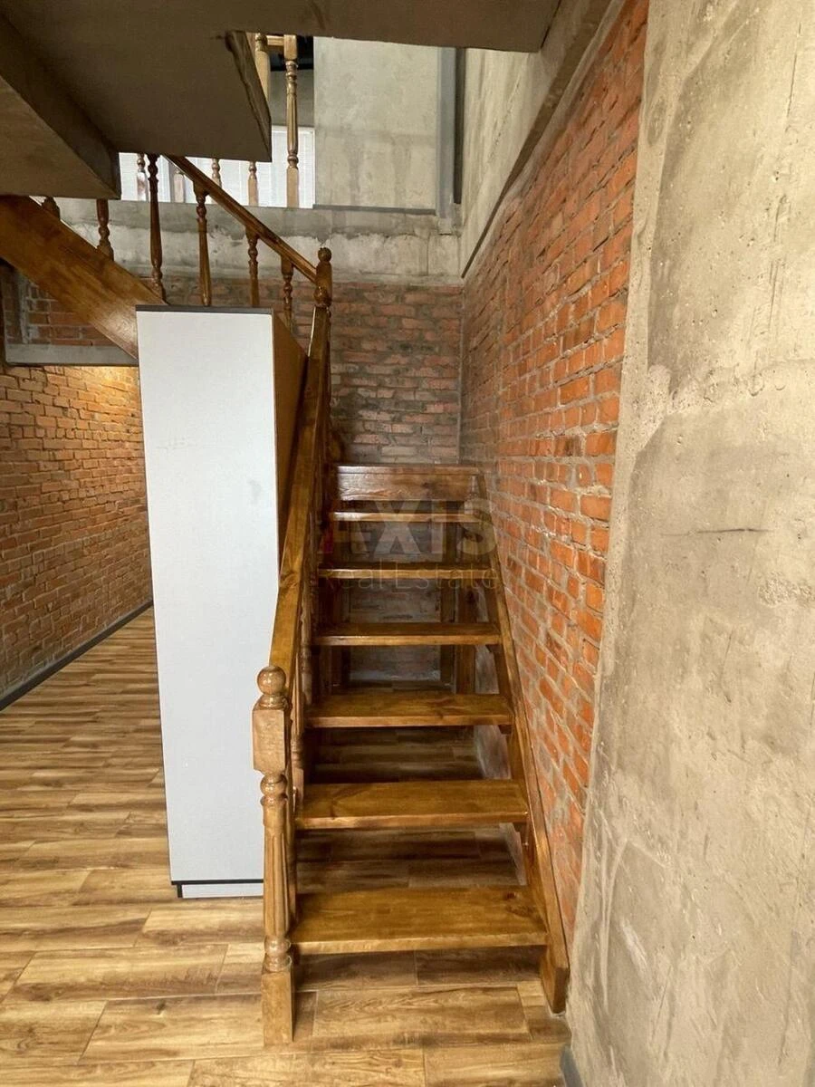 3k apartment pr-t Berestejskij 67718836