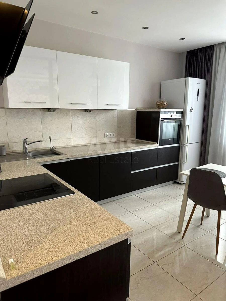 2k apartment vul. Golosii'vs'ka 13Б640500