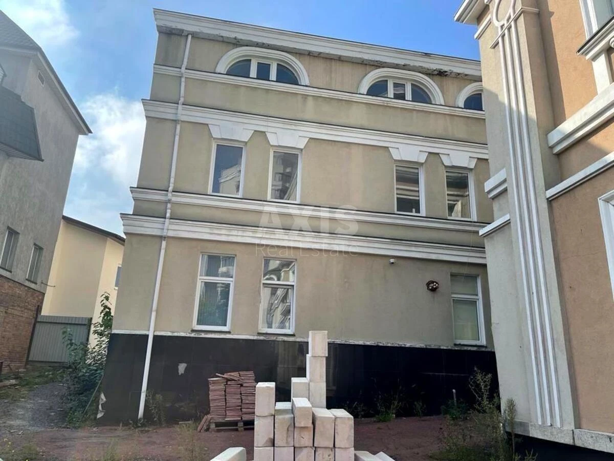 Объект торговли ул. Златоустовская 23Б, 3800м2657551