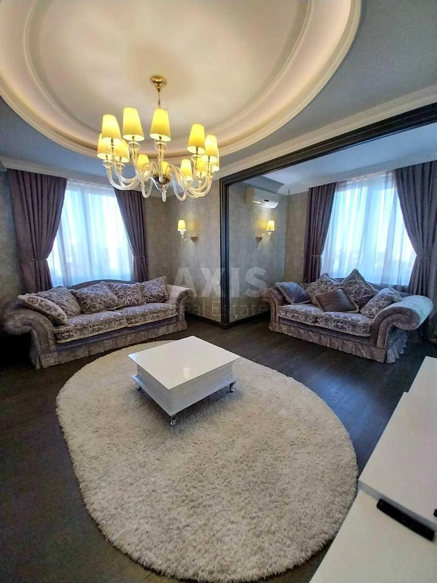 3к квартира ул. Дмитриевская 82720003