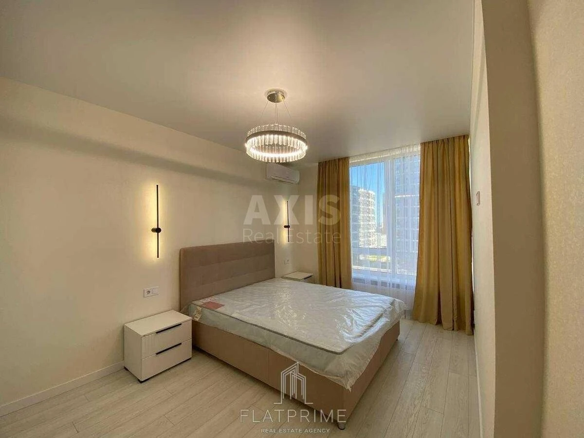 1k apartment vul. Rodyny Kristeriv 20600456