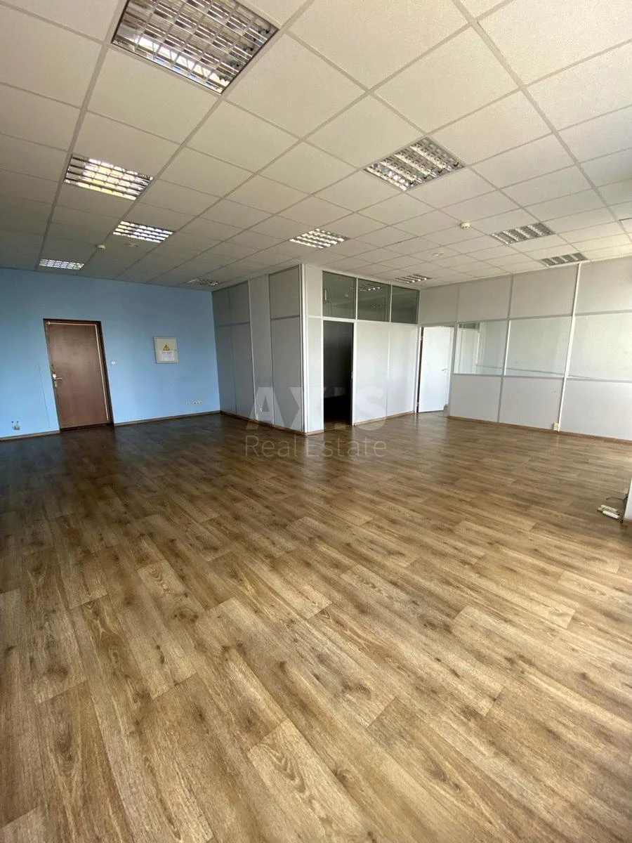 Office vul. Lypkivs'kogo Vasylja Mytropolyta 45, 140m2680082